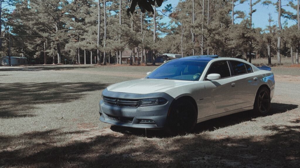 STOLEN Dodge Charger SRT with license plate 866CQP and VIN 2C3CDXCTXFH777181